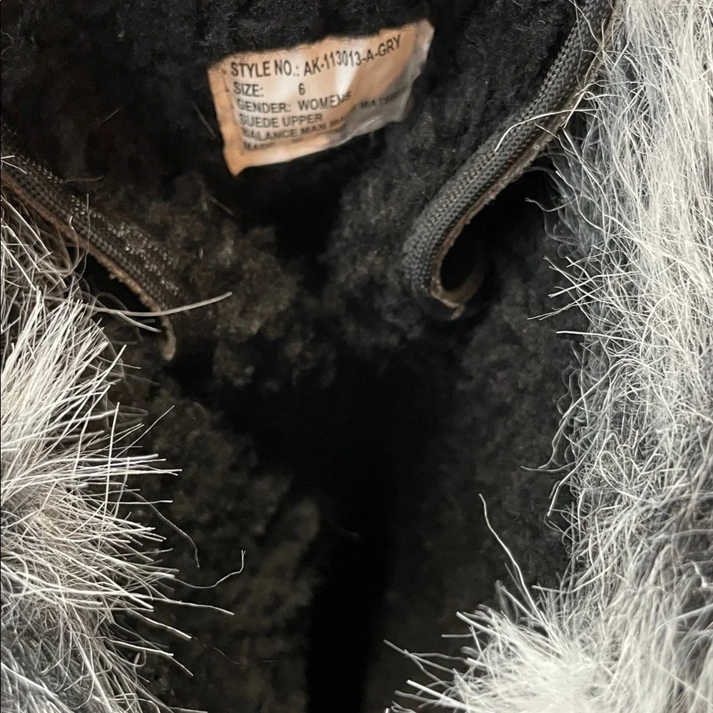 Tamarack Faux Fur Lined Waterproof Snow Boots Lace Up Winter Size 6